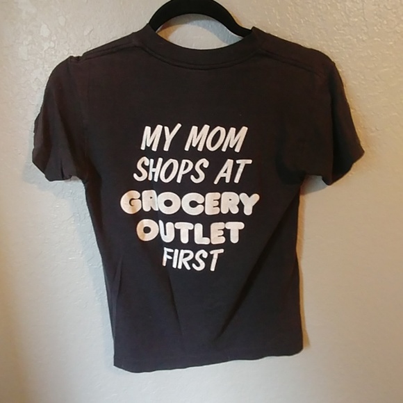 Vintage Grocery Outlet TShirt - Picture 2 of 4